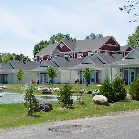 L'Auberge Du Lac Champlain, Chalet Et Spa Venise-en-Québec Zewnętrze zdjęcie